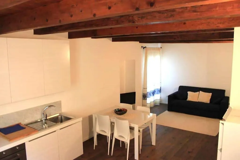 Apartment Magic Old Town - Vista Sul Porto Di Alghero Italy